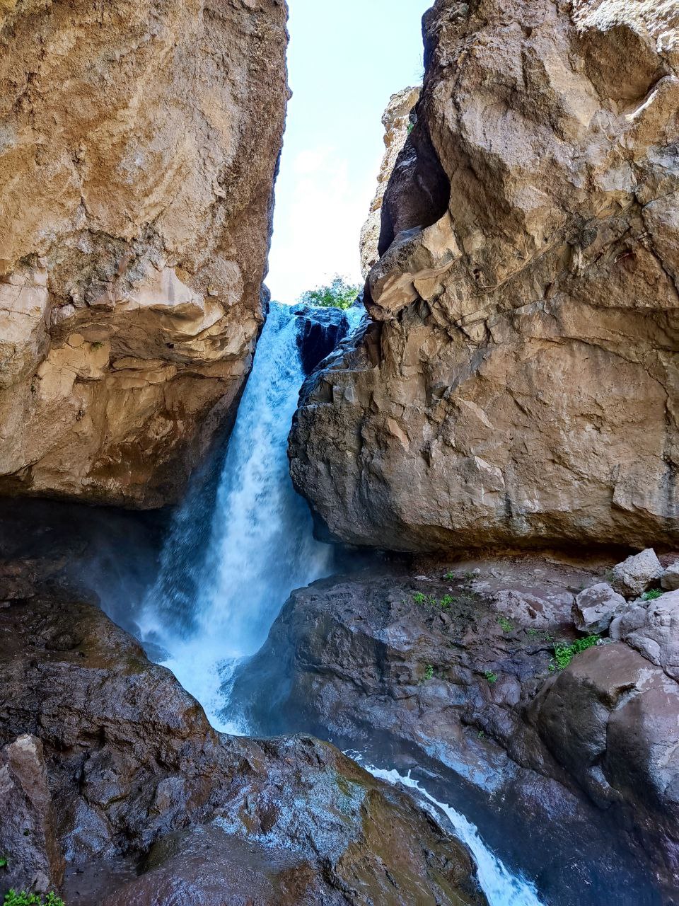 آبشار شلبن و کرکبود طالقان